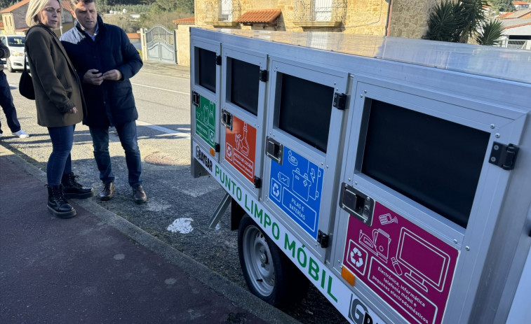 Boiro despliega tres puntos limpios móviles para acercar el reciclaje a distintos núcleos de población de las parroquias