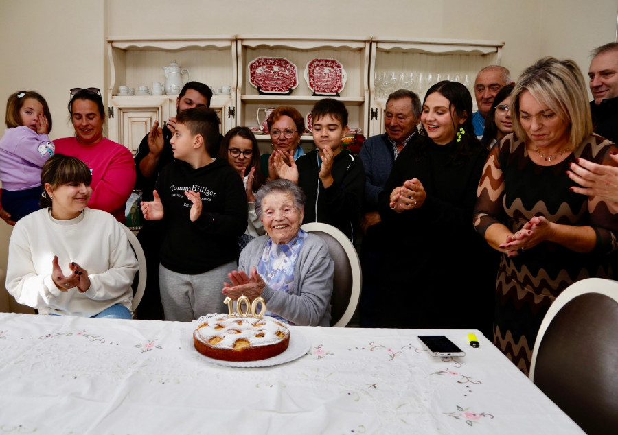 La niña que vivió en el Muíño da Seca de Cambados, “Maruja a parrula”, cumple cien años