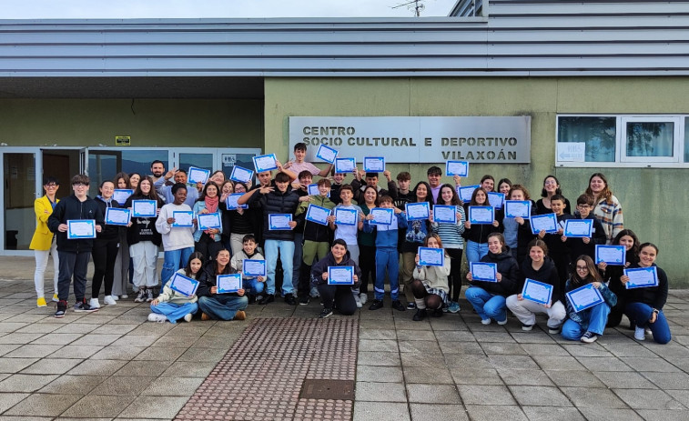 Curso de Formación en Convivencia en el Centro Social de Vilaxoán