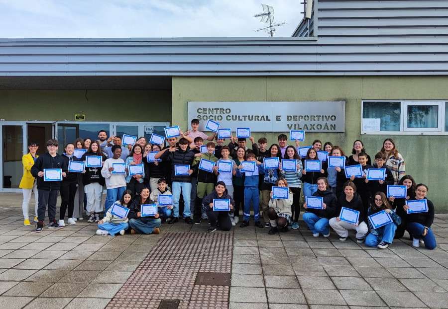 Curso de Formación en Convivencia en el Centro Social de Vilaxoán