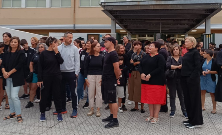 La ANPA del IES A Cachada retomará mañana el “Mércores Negro” por una educación inclusiva