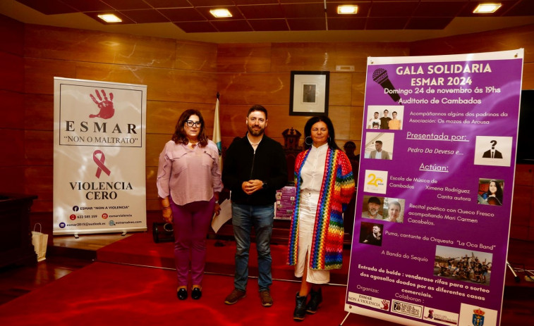 Esmar celebra su gala solidaria y reivindicativa del 25-N con Mozos de Arousa, sorpresas y mucha música