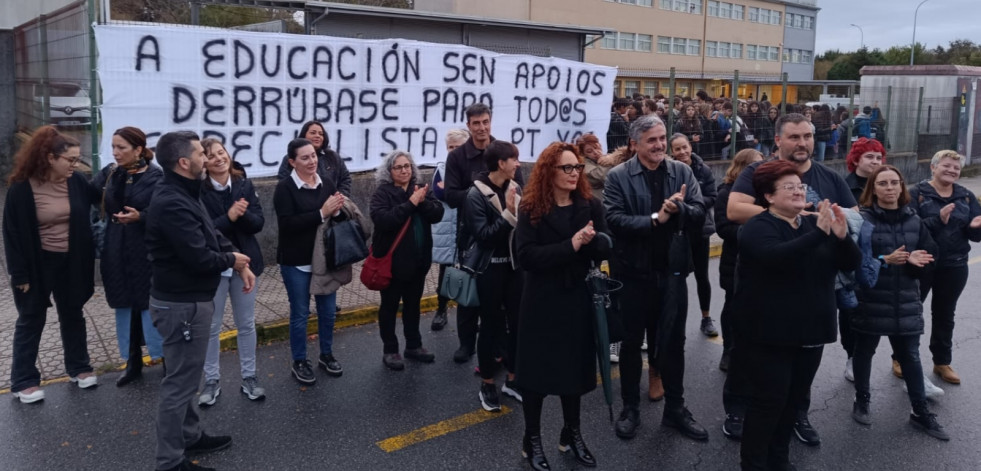 La ANPA del IES A Cachada cifra en 122 alumnos con necesidades de apoyo educativo a los que sólo atiende un especialista en PT