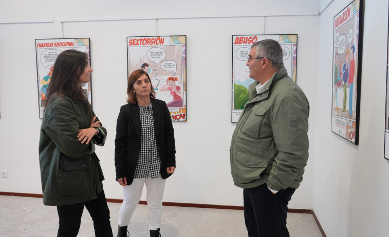 Ribadumia recibe la exposición “Á Violencia de Xénero... Dille Non!”