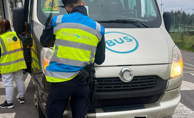 El Concello de Sanxenxo activa una campaña especial de vigilancia y seguridad en el transporte escolar