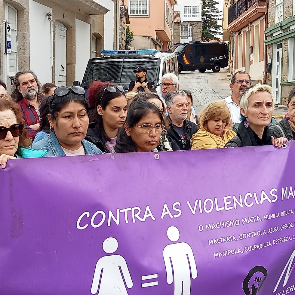 Andrea Melithza Yturry Alave y las otras víctimas de violencia machista serán recordadas con una placa en Ribeira