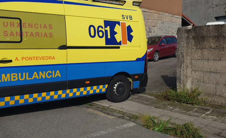 Un hombre pierde dos dedos en un accidente laboral en Cambados