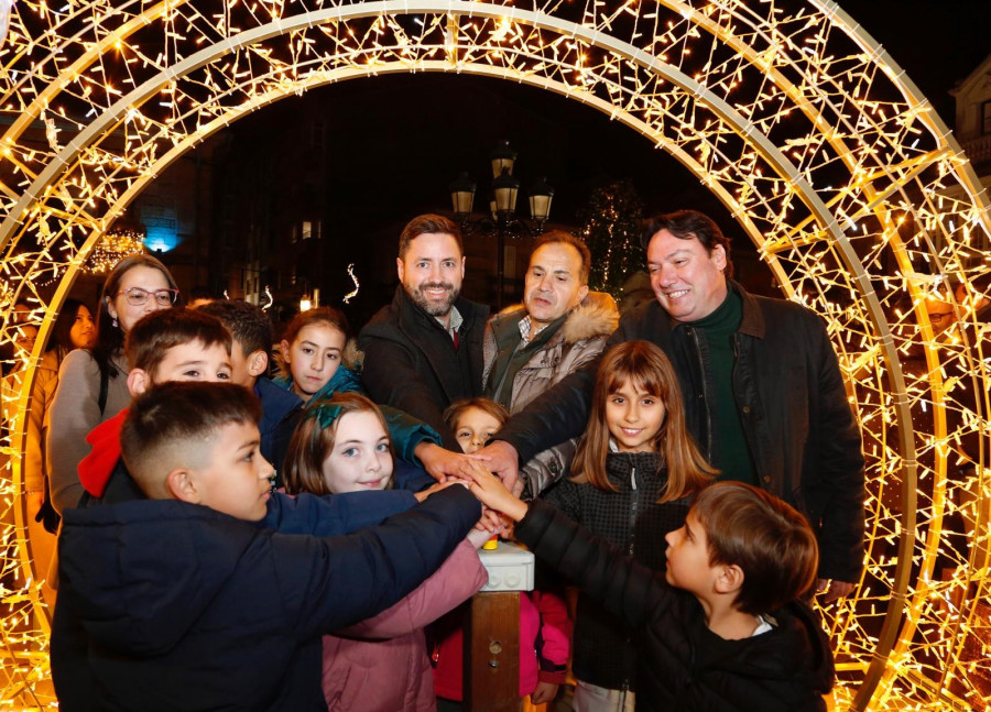 Un concierto de Grison y otros eventos forman el programa navideño de Cambados, el primer concello de O Salnés en encender el alumbrado