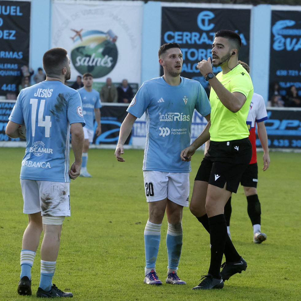 Suspenden el Valladares vs Villalonga y el Bouzas vs Cambados por la alerta naranja en Vigo