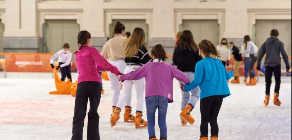 Ribeira contará desde el día 5 de diciembre hasta el 12 de enero con una pista de hielo de patinaje en el Malecón