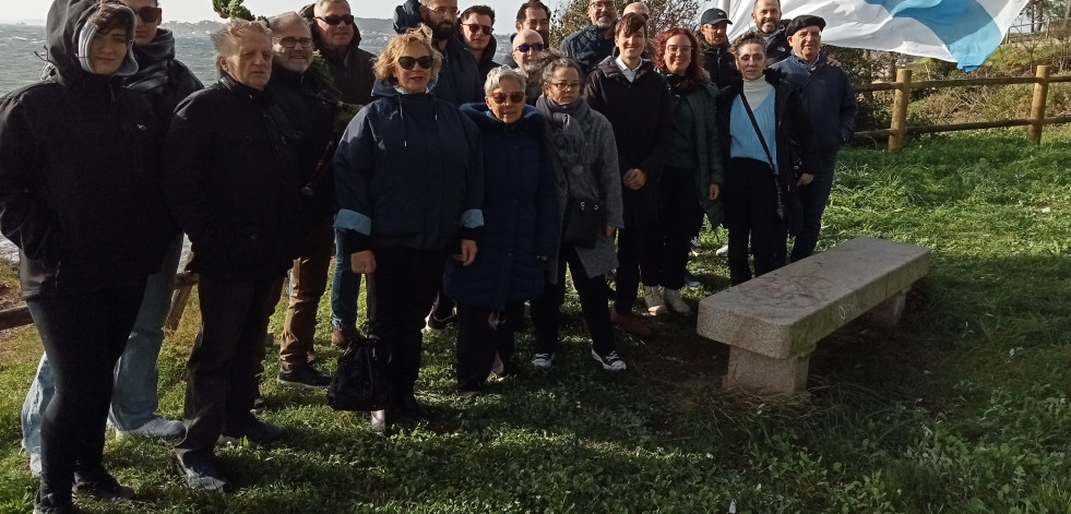 BNG y Vía Galega honran en Ribeira el legado de las Irmandades da Fala en un homenaje a la lengua y cultura gallegas