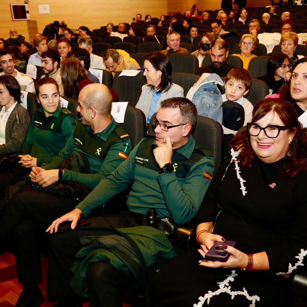 La Gala de Esmar reconoce a los agentes de la Guardia Civil en Viogén