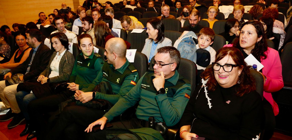 La Gala de Esmar reconoce a los agentes de la Guardia Civil en Viogén