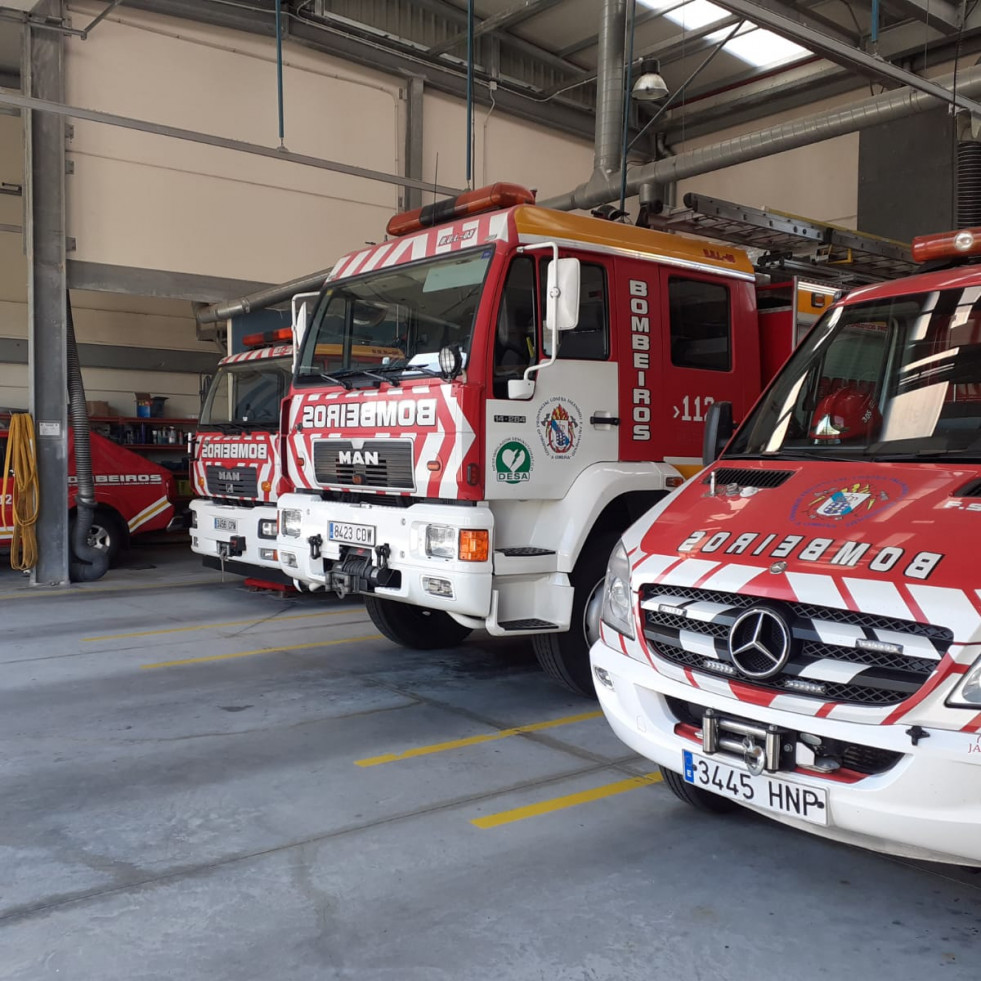 Extinguido en Boiro un incendio en una chimenea de una vivienda