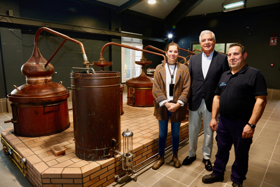 Aguardientes y Licores de Galicia pone en valor el proceso tradicional de destilación