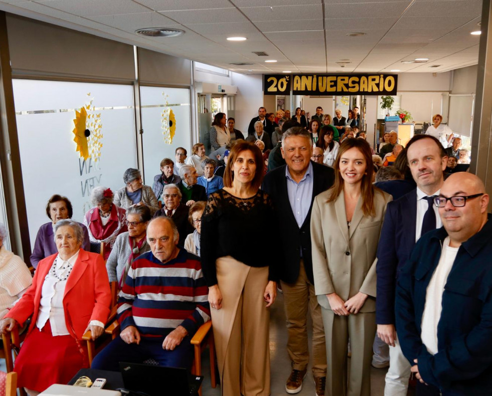 Visita aniversario centro de dia sanxenxo (3)