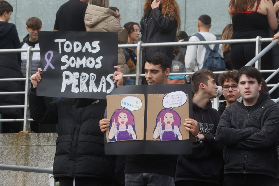 Grito unánime del alumnado de Vilagarcía contra la violencia machista