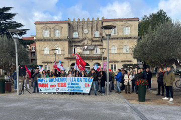 Concentracion contra ere balneario de la toja concello o grove