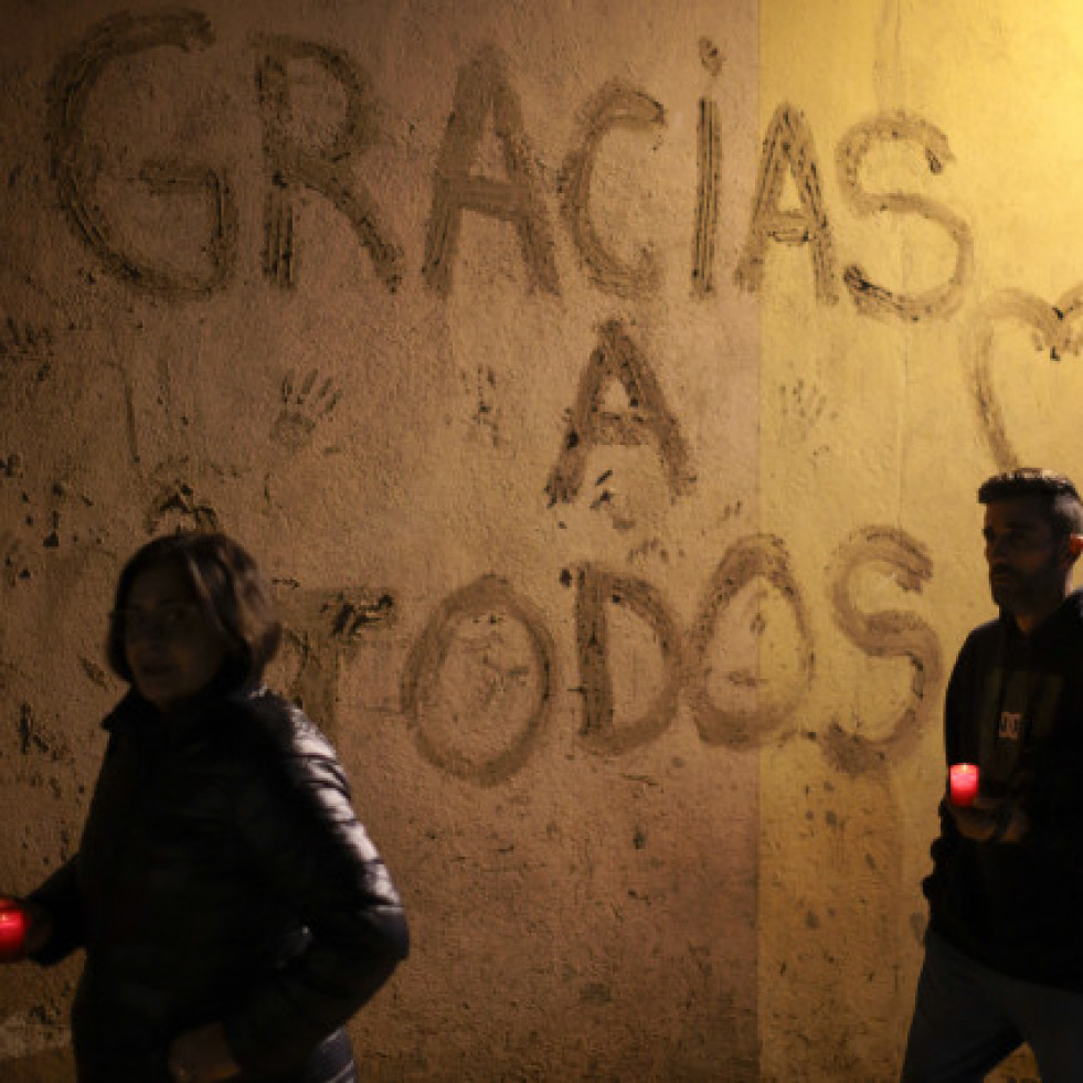 Trabajar “a destajo”, el mejor tributo al cumplirse el primer mes de la DANA para Mazón