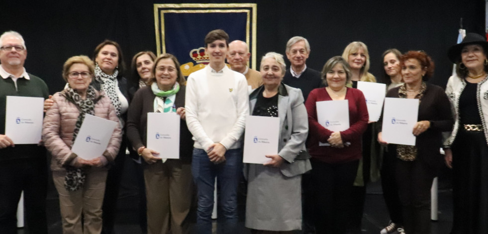 Ribeira se pone del lado de sus entidades sociales y benéficas