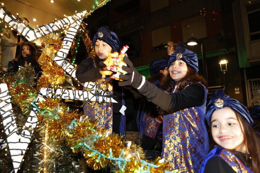 Vilagarcía oferta 60 plazas para los niños que quieran participar en las carrozas de los Reyes Magos