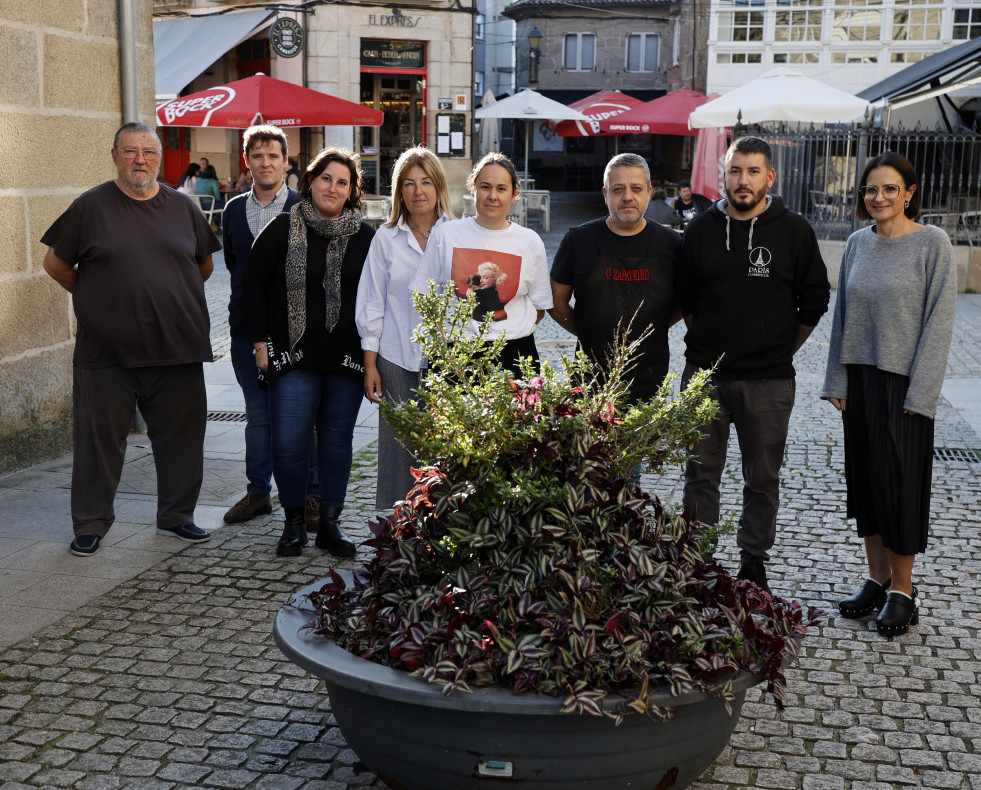 Comerciantes peatonalización praza asorey cambados