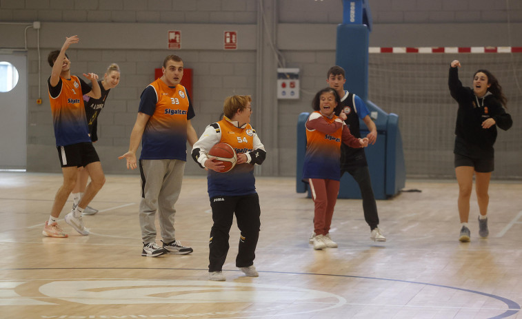 El baloncesto inclusivo conquista el Sara Gómez