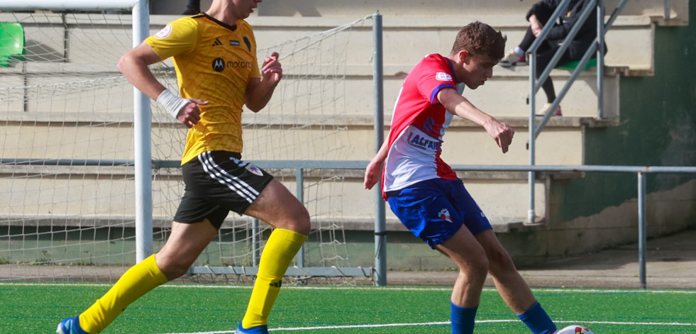 El Arosa juvenil sigue de dulce y tumba al Compostela (2-0)