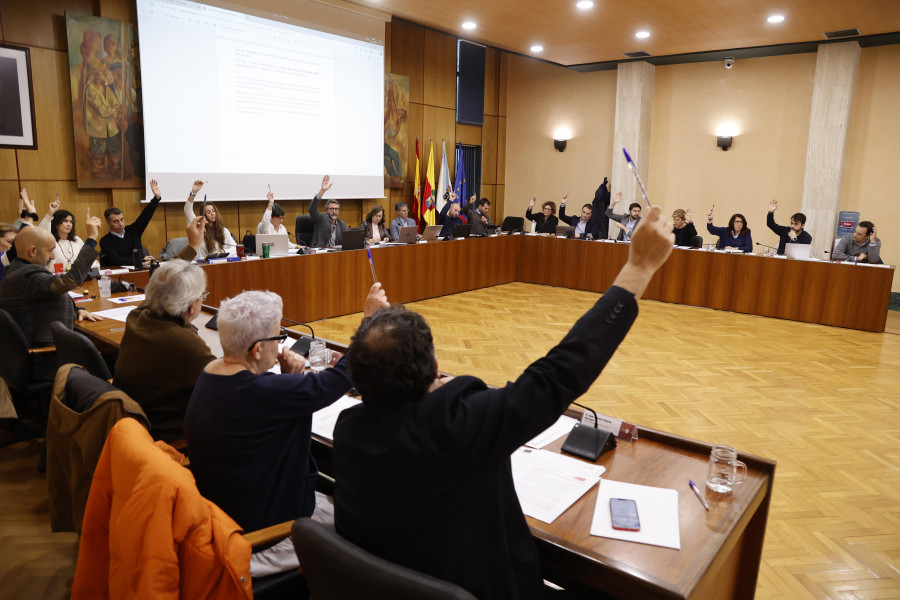 Puigdemont se cuela en el Pleno de Vilagarcía