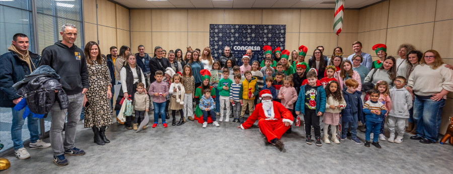 Noa Barreiro, Carolina Comesaña y Elina Santos ganan el concurso de postales de Navidad de Congalsa