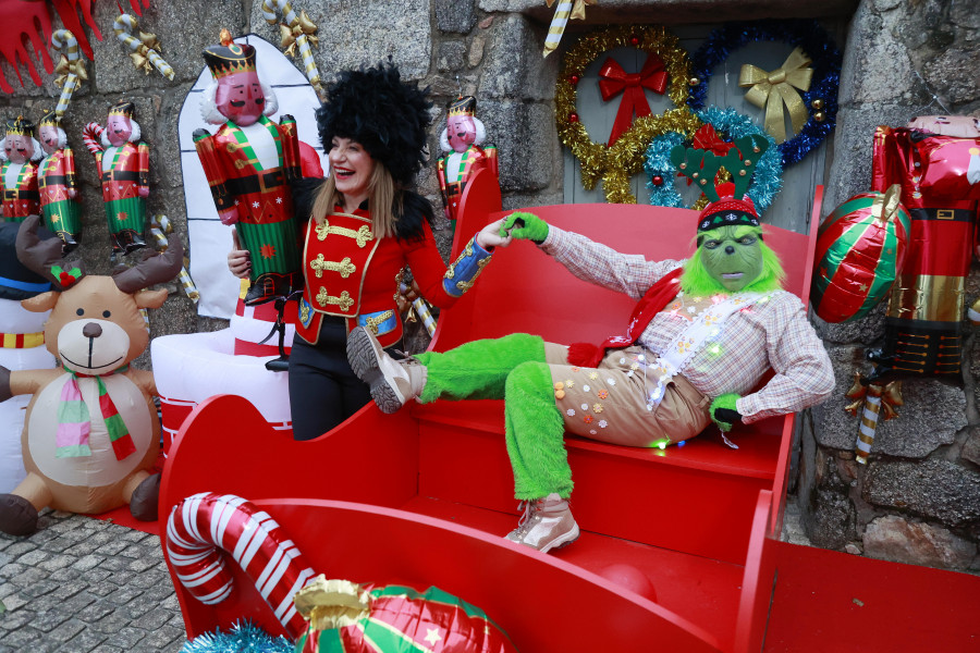 A Illa disfrutó así de su gran desfile de Navidad