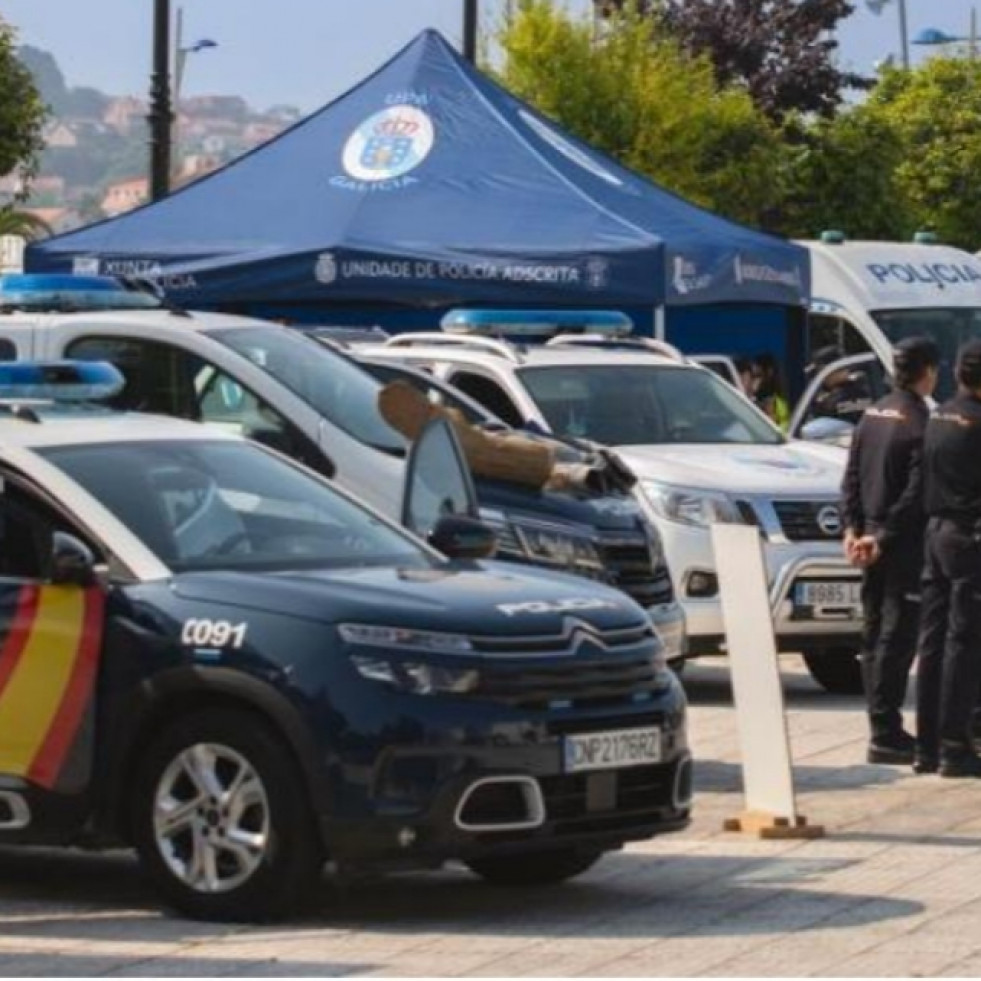 Agapol realizará una recogida de juguetes nuevos en Ribeira el jueves 26 para entregarlos a niños de Valencia