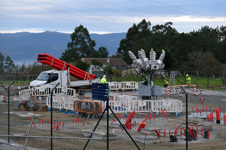 Valga avanza en las obras de la subestación eléctrica de A Medela, que suministrará al futuro polígono y a Extrugasa