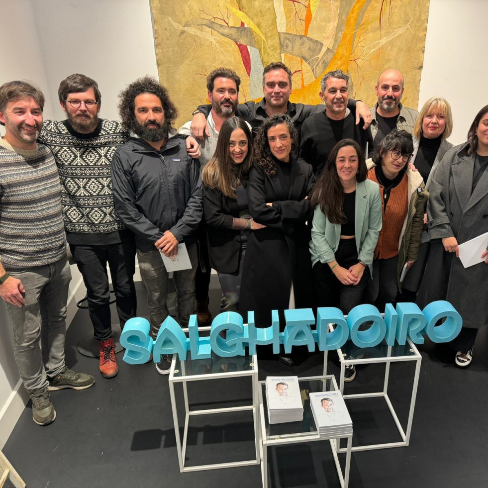 O Grove acoge la presentación del primer número de la revista “Salghadoiro”