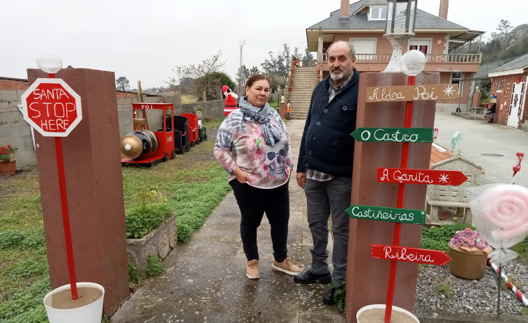 Reportaje | Decoración de Navidad de premio en Poi que suscita múltiples elogios