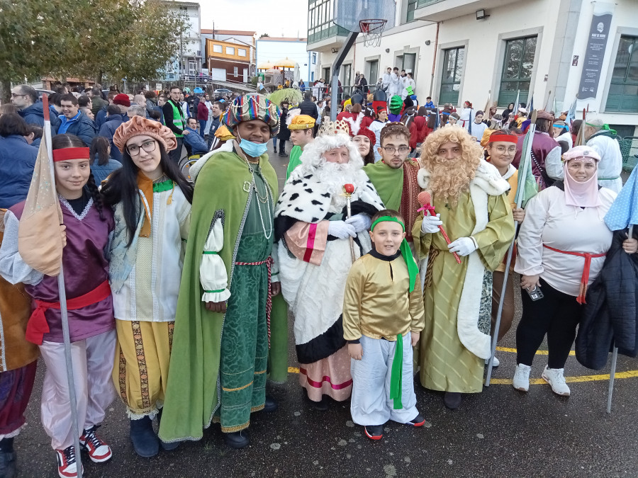 Boiro cancela su Cabalgata y programa una recepción con Melchor, Gaspar y Baltasar en el polideportivo de A Cachada