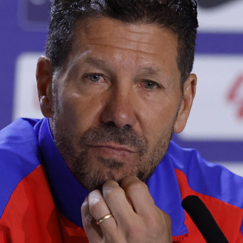 Simeone, sobre el 'caso Olmo' y la sanción a Vinícius: 