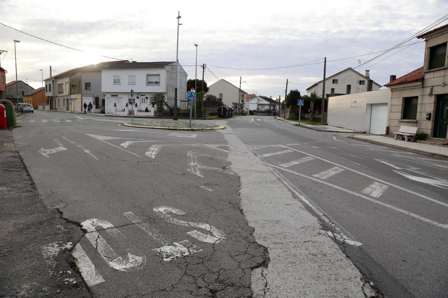 Obras ejecutará en breve el arreglo de la rotonda de Aldea de Tragove con su asfaltado y repintado