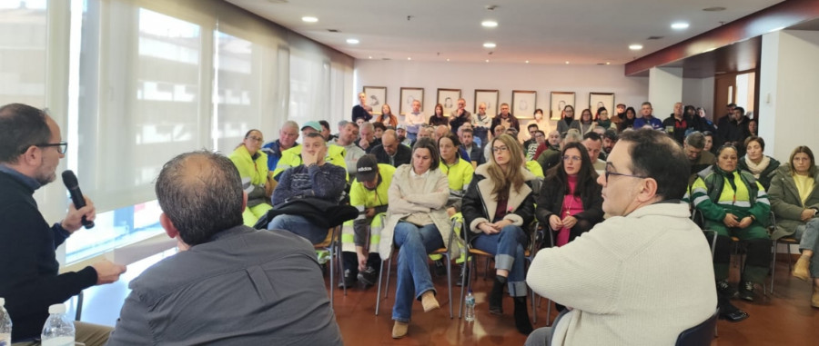 La mayoría de la plantilla municipal de Boiro vota a favor de la propuesta de RPT del Gobierno local