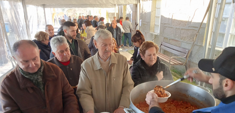 Reportaje | El poder de San Mauro... y de los callos y las empanadas