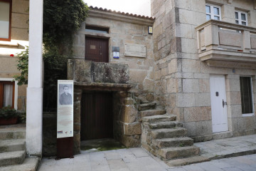 Casa natal cabanillas cambados