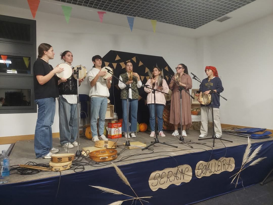 La asociación Soalleira ultima los preparativos para el serán que se celebra este sábado en Dorrón