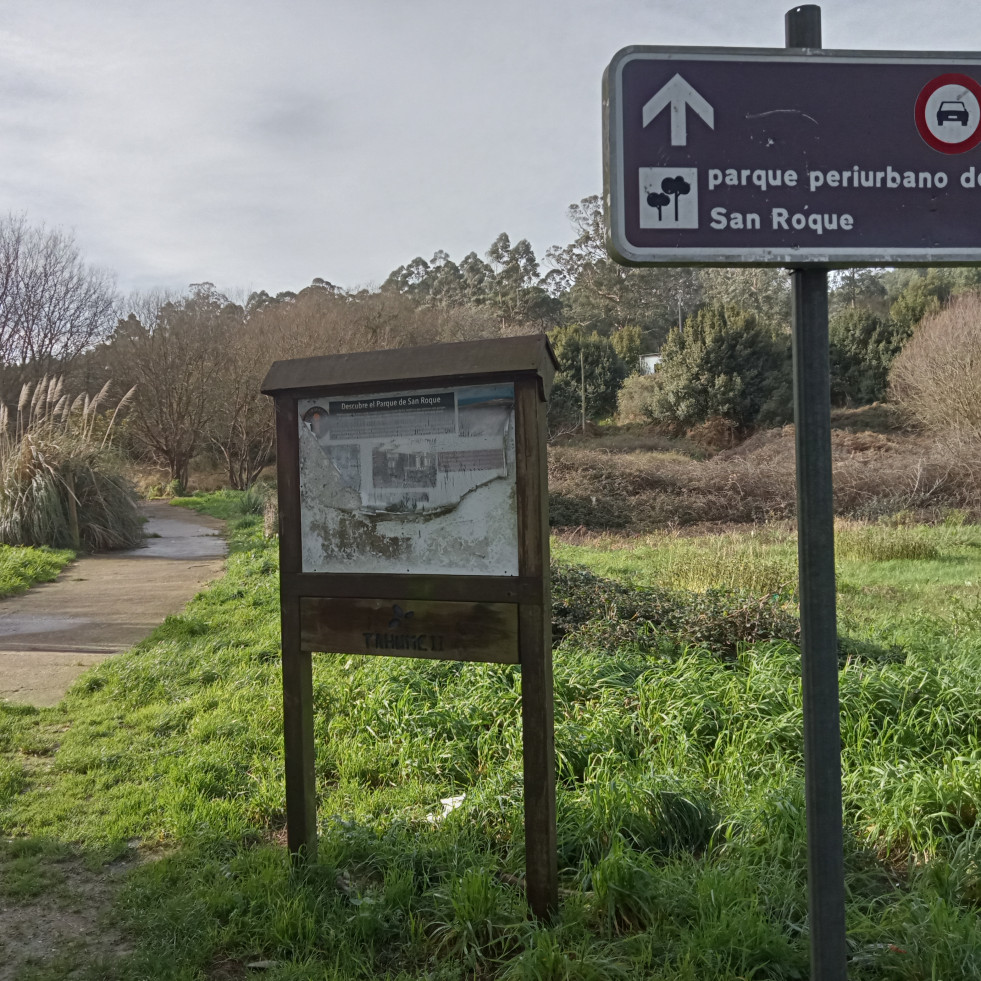 El Ayuntamiento de Ribeira insiste en integrar el parque de San Roque en la ciudad al dotar de iluminación a la senda de acceso