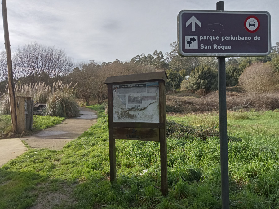 El Ayuntamiento de Ribeira insiste en integrar el parque de San Roque en la ciudad al dotar de iluminación a la senda de acceso