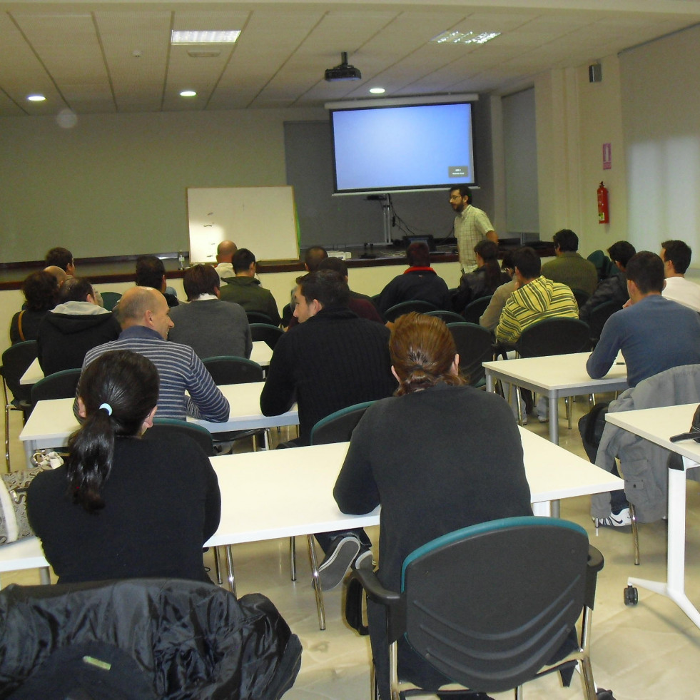 La casa de cultura de Ribadumia acogerá un curso de tecnología para mayores de 55 años