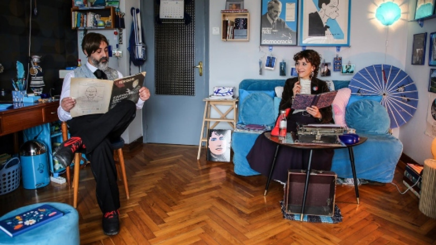 Fran Rei e Isabel Risco escenificarán esta tarde en el auditorio de Rianxo la obra cómica “Dúo Vaguedades”