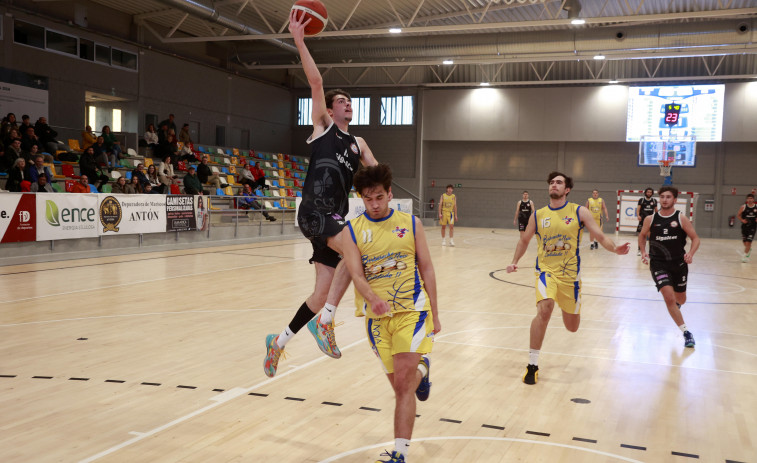 El Sigaltec le endosa un severo correctivo al Novobasket en Vigo