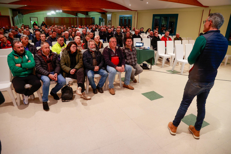 Viticultores y cooperativas se unen para convertir a O Salnés en una zona libre del uso de insecticidas