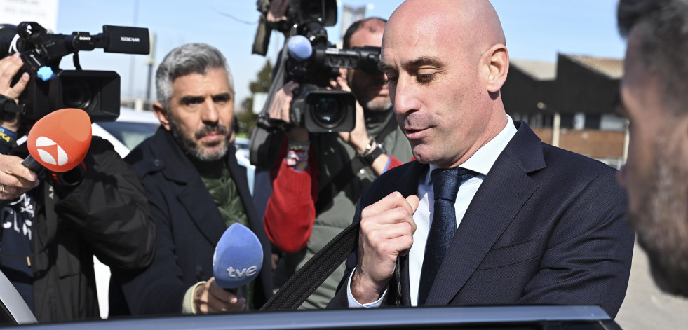 Luis Rubiales condenado a una multa por agresión sexual a Jennifer Hermoso