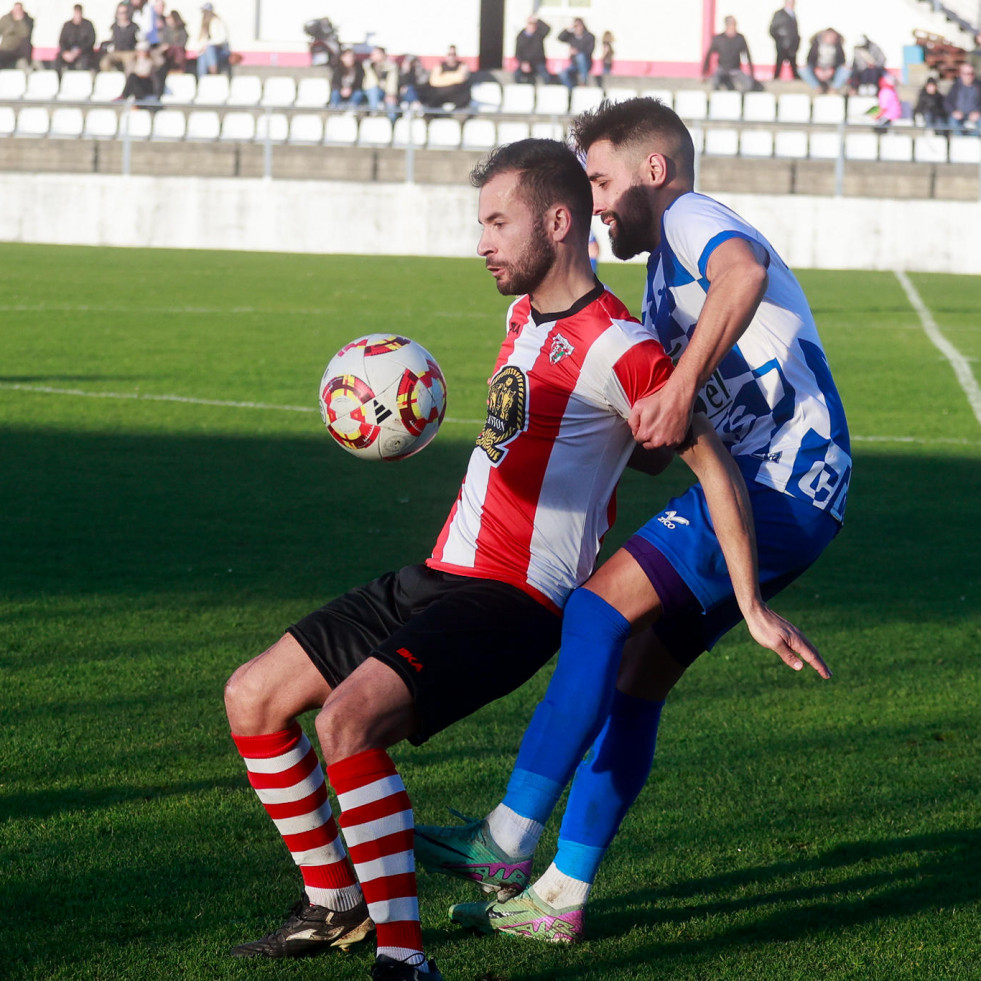 El Céltiga se topa con el poste en Porriño (0-0)